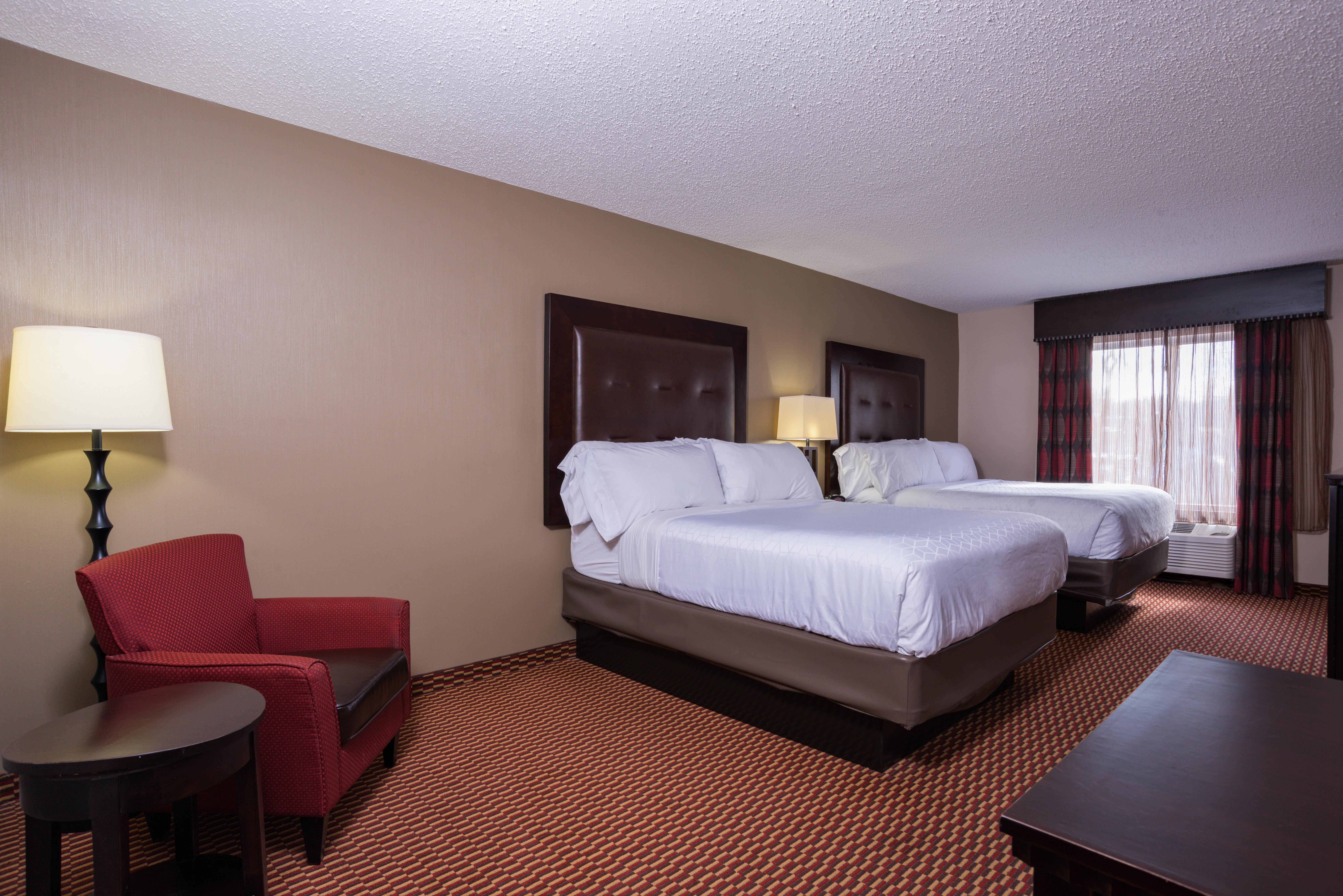 Holiday Inn Express Hartford-Newington By Ihg מראה חיצוני תמונה