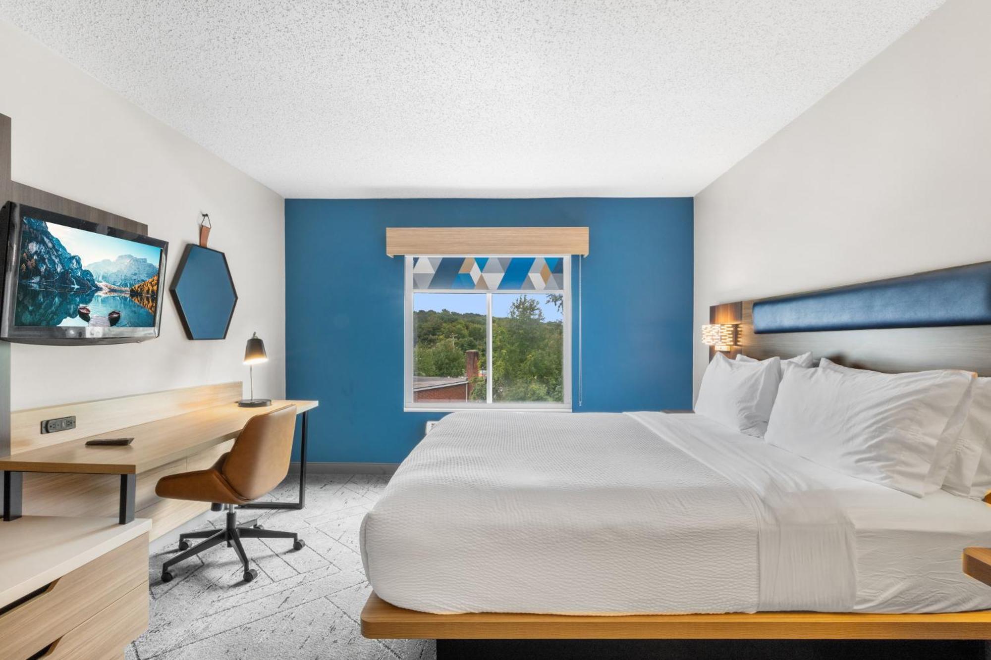 Holiday Inn Express Hartford-Newington By Ihg מראה חיצוני תמונה